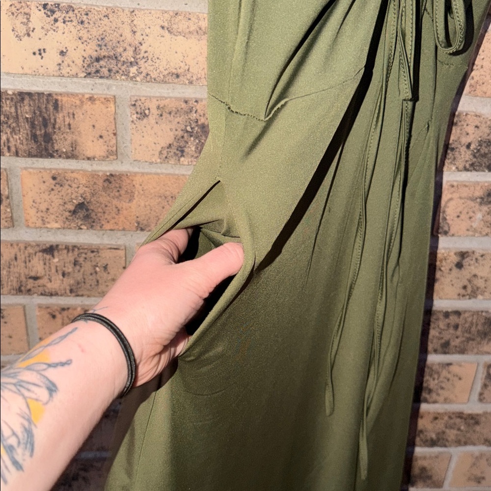 Asymmetrical Olive Green Sleeveless Ruched Dress - Picture 6 of 10